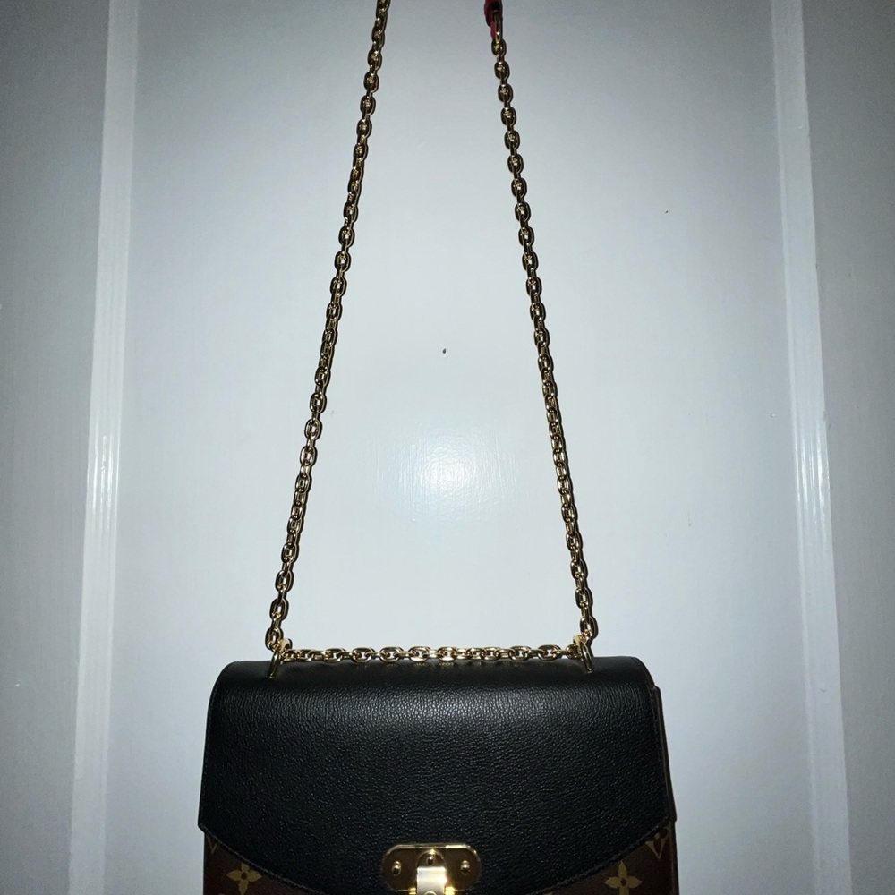 Louis Vuitton Pallas Chain Bag